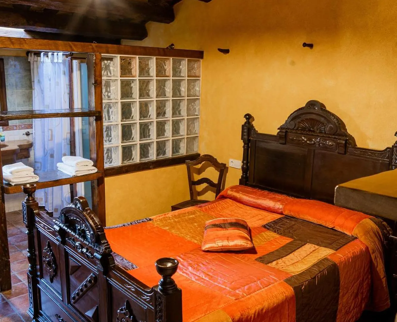 Casa rural Hostal Mas Postius Muntanyola